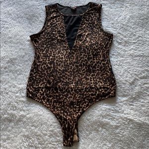 G by Guess Cheetah Print Bodysuit